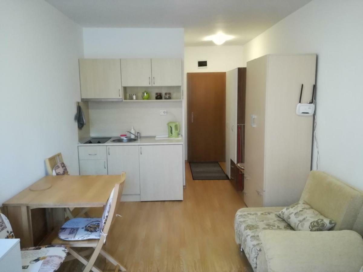 Gerber Residence 1 Slântsjev Brjag Eksteriør bilde